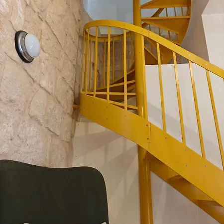 Charming Character In Village Core Privatunterkunft *